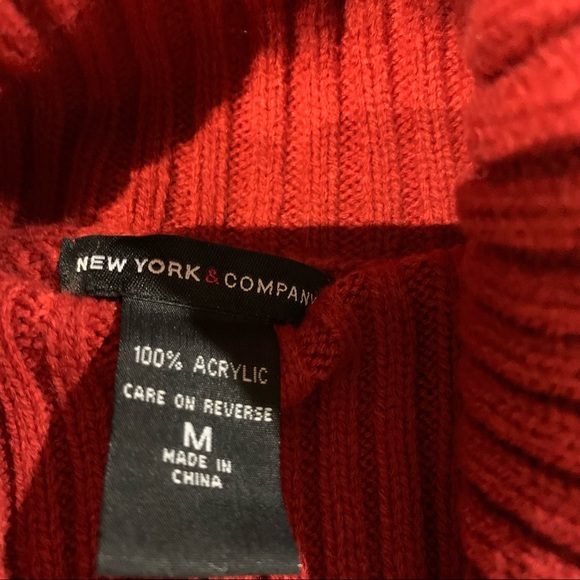 Rust Coloured Knit Sweater Size Medium by New York & Company - Picture 3 of 6
